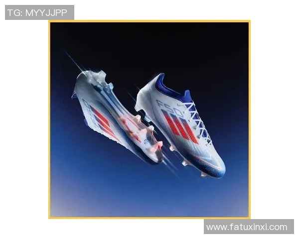 球星儿时的足球鞋回顾 揭示他们如何从小走向足球巅峰 球星儿时的足球鞋回顾 揭示他们如何从小走向足球巅峰